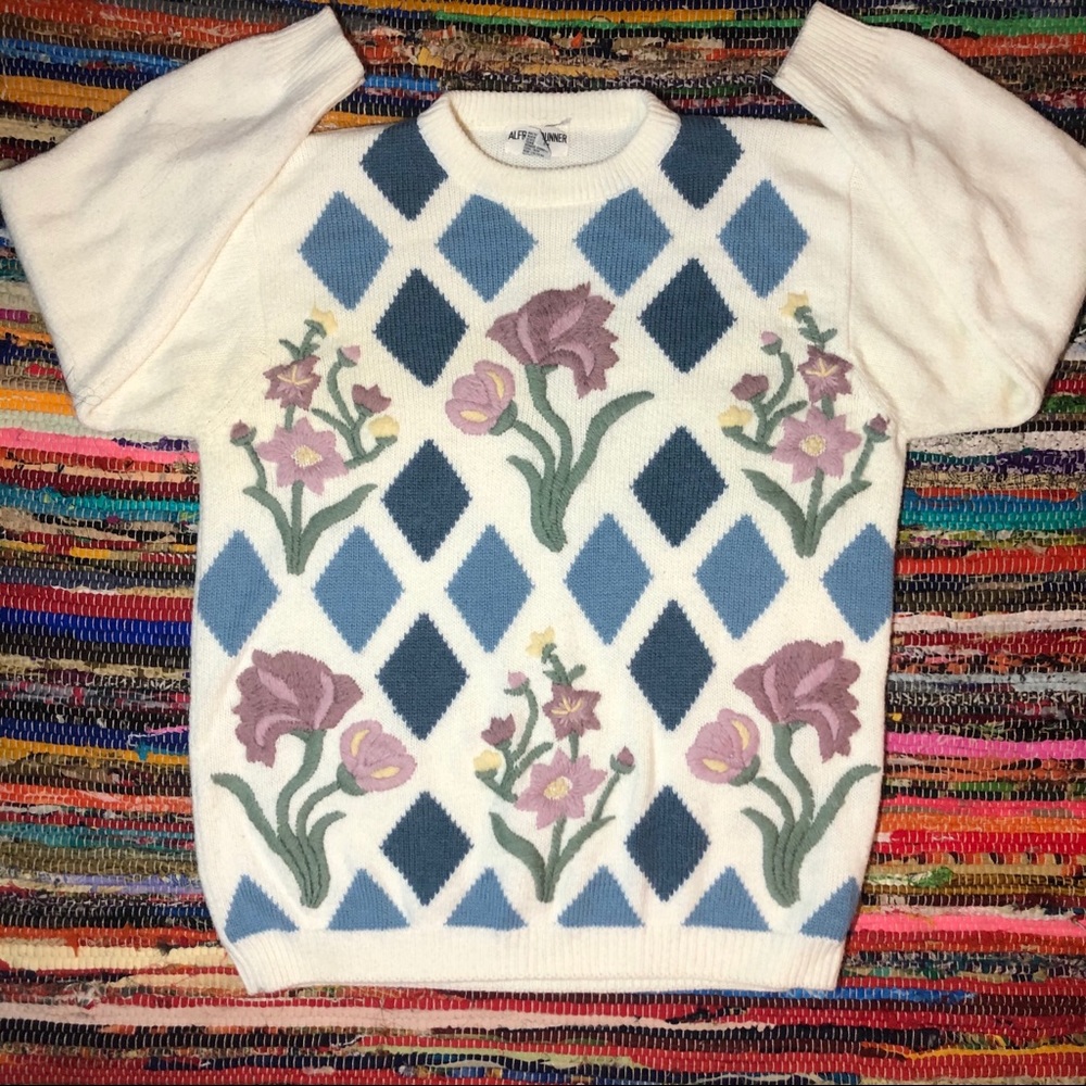 Soft Floral Sweater - Vintage